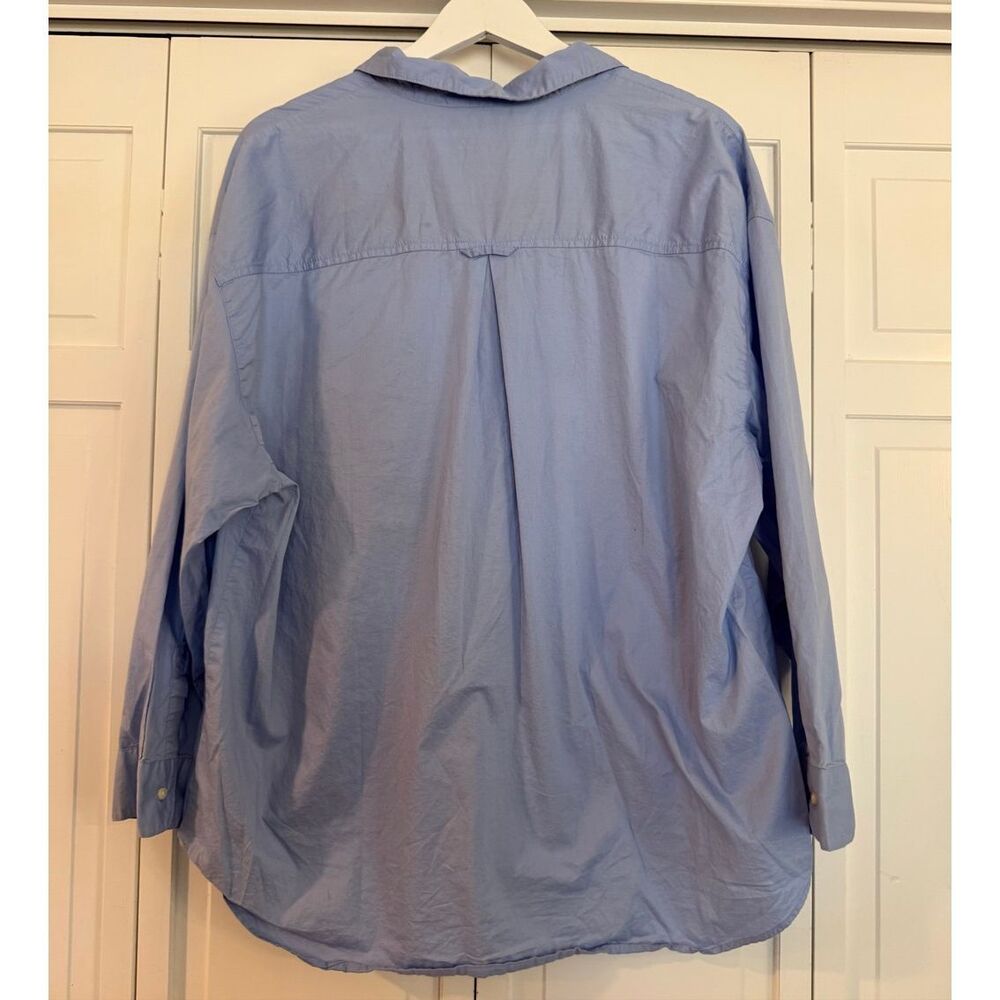 Old Navy blue oversized boyfriend button down size large - Picture 6 of 8